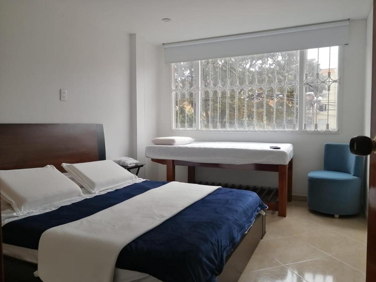 C Hotelera Rey.Es Bogotá Zewnętrze zdjęcie