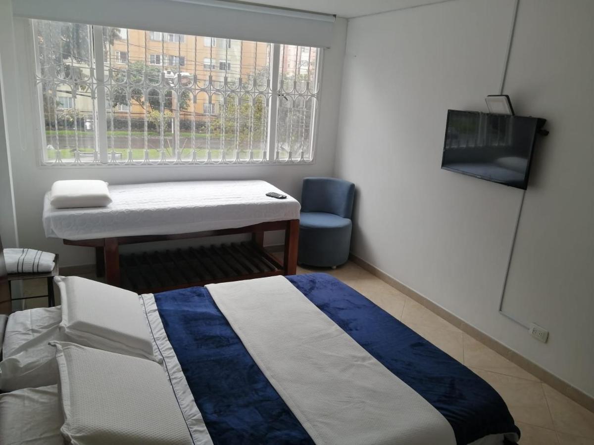 C Hotelera Rey.Es Bogotá Zewnętrze zdjęcie