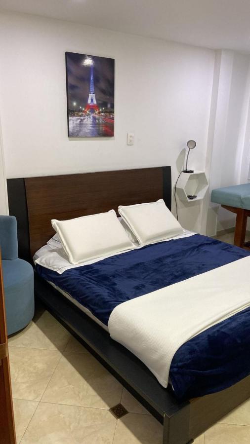 C Hotelera Rey.Es Bogotá Zewnętrze zdjęcie