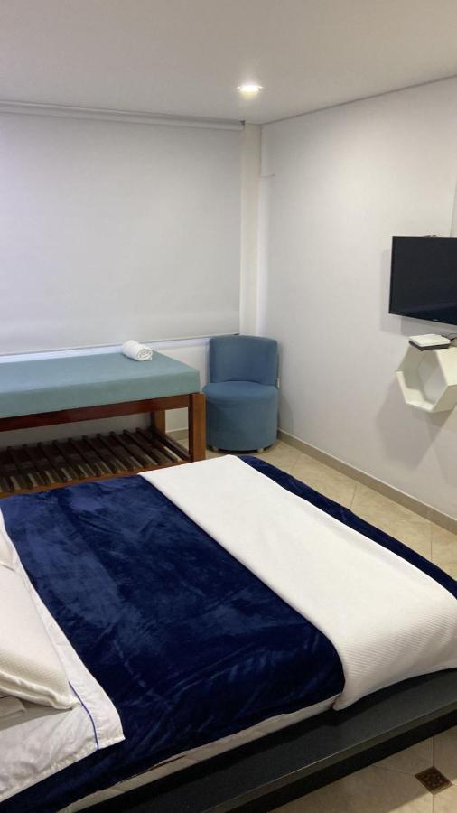 C Hotelera Rey.Es Bogotá Zewnętrze zdjęcie